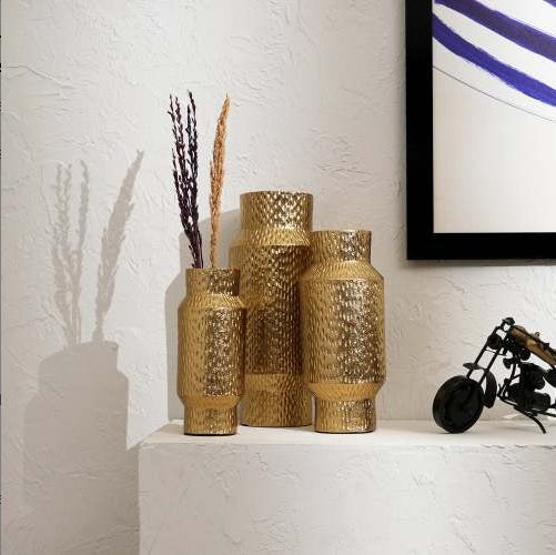 Decorative Antique Vases Set